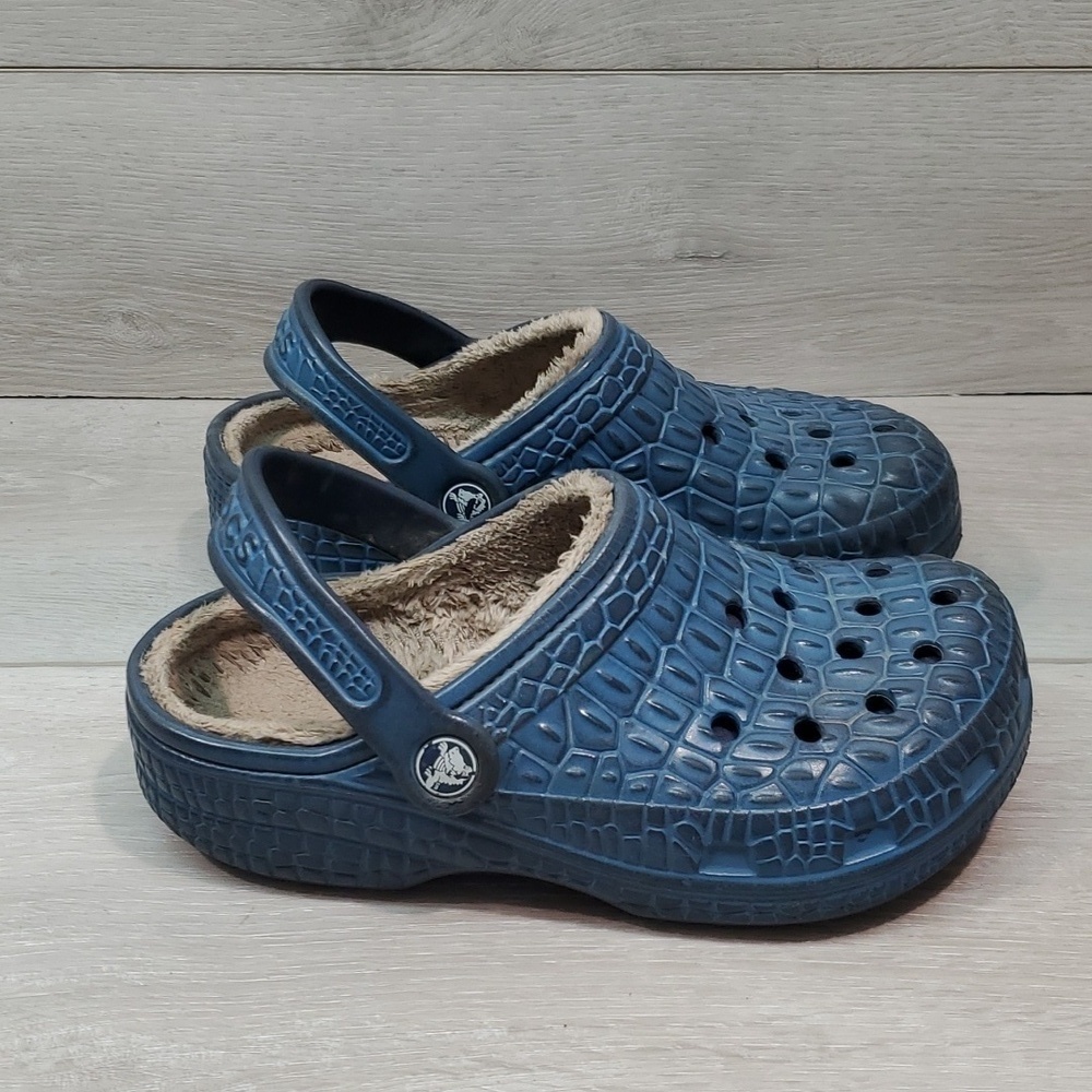 Crocs Women Comfort Crocskin Insulated lined Clogs Mule shoes sz 5 - Picture 2 of 11